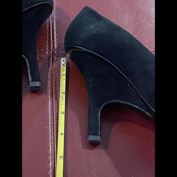 GIUSEPPE ZANOTTI Vintage Black Suede Cutout Pumps Buckle Unique 3” Heel Sz 39 - Picture 13 of 13